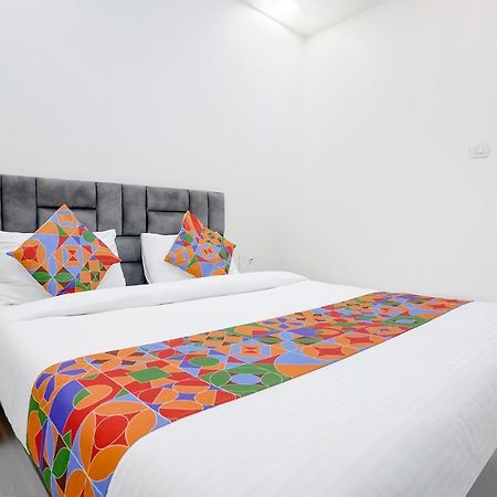 فندق Fabexpress Bhau Residency - Nr Mumbai International Airport المظهر الخارجي الصورة